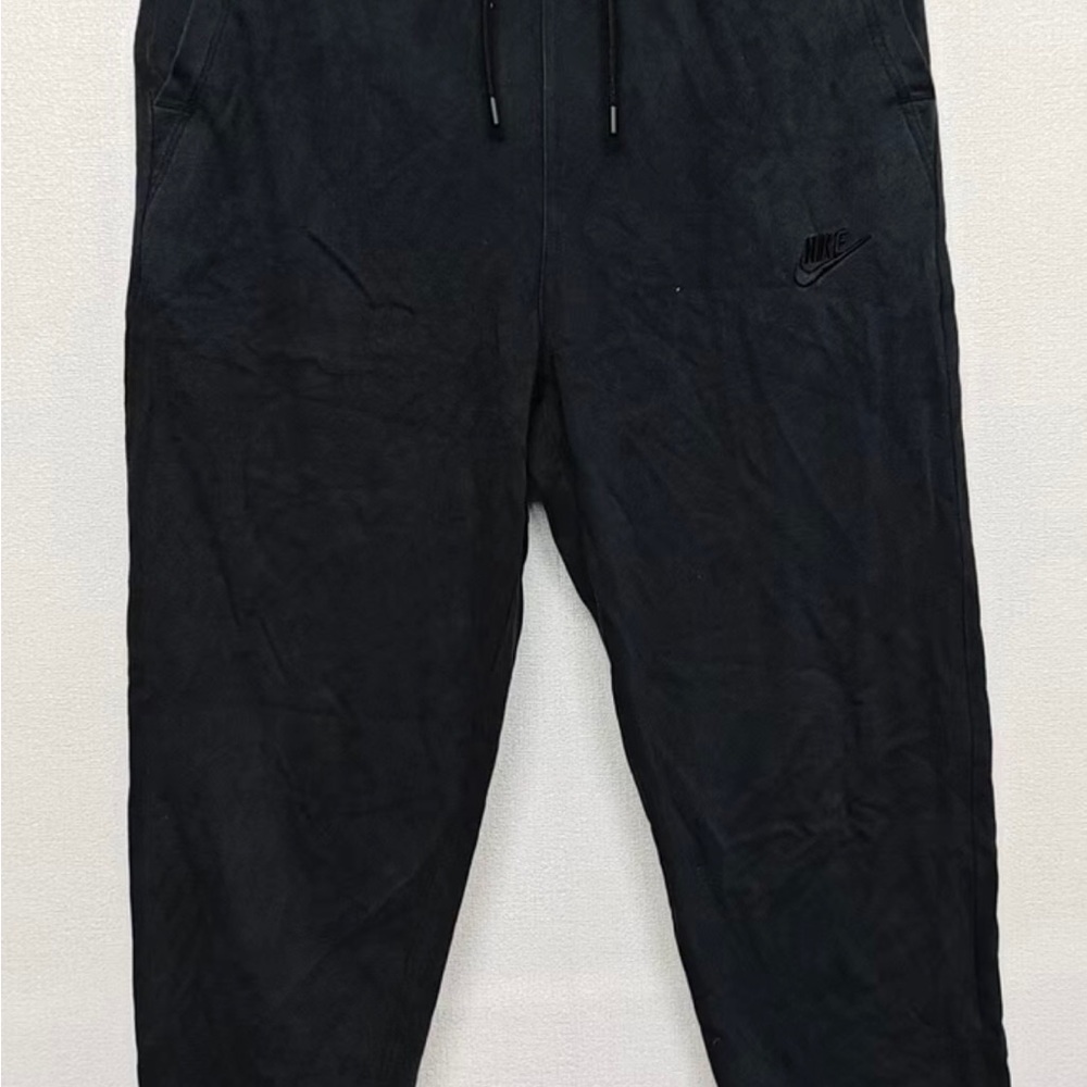 Nike Men's Black Joggers